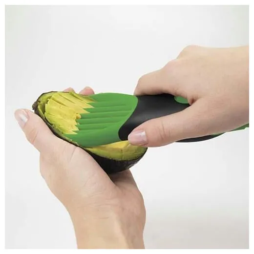 Splijt, ontpit en schep avocados met de 3-in-1 Avocado Snijder - Afbeelding 5